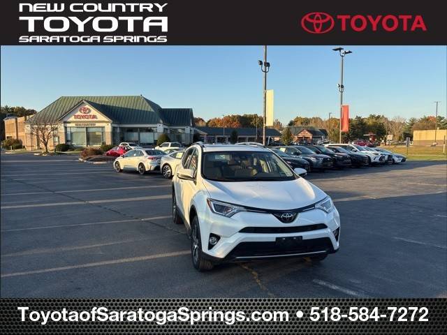 2018 Toyota RAV4 XLE AWD photo