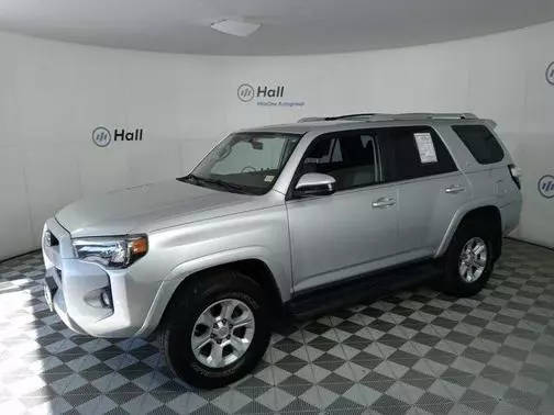 2018 Toyota 4Runner SR5 4WD photo