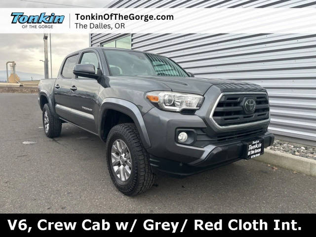 2018 Toyota Tacoma SR5 4WD photo