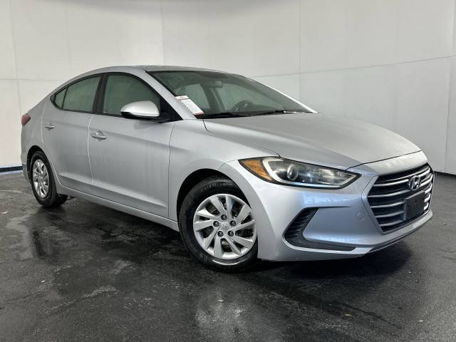 2017 Hyundai Elantra SE FWD photo