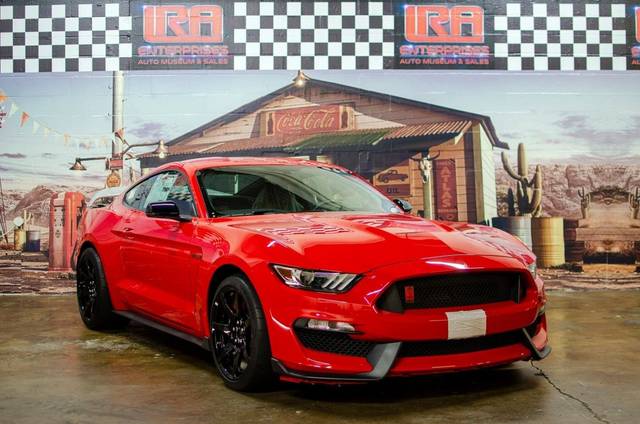 2016 Ford Mustang Shelby GT350R RWD photo