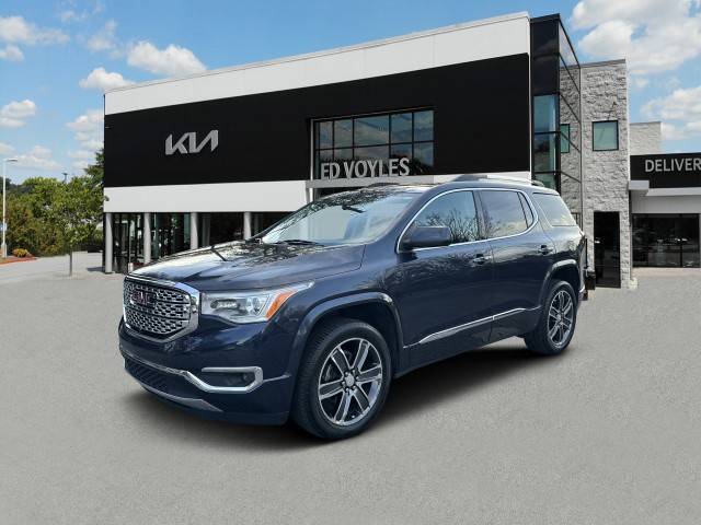 2018 GMC Acadia Denali FWD photo