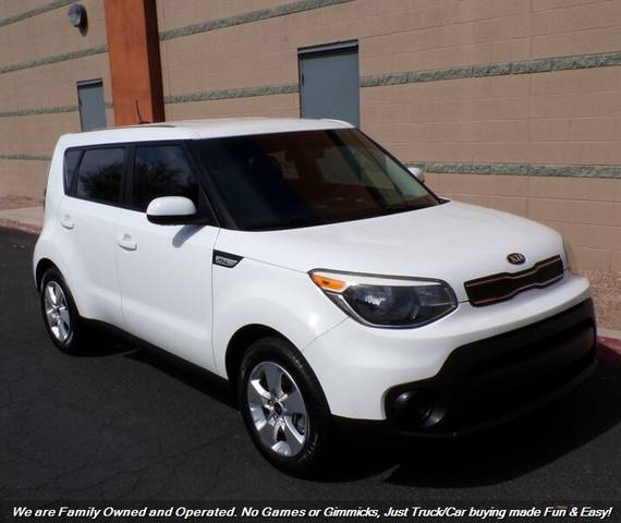 2018 Kia Soul Base FWD photo