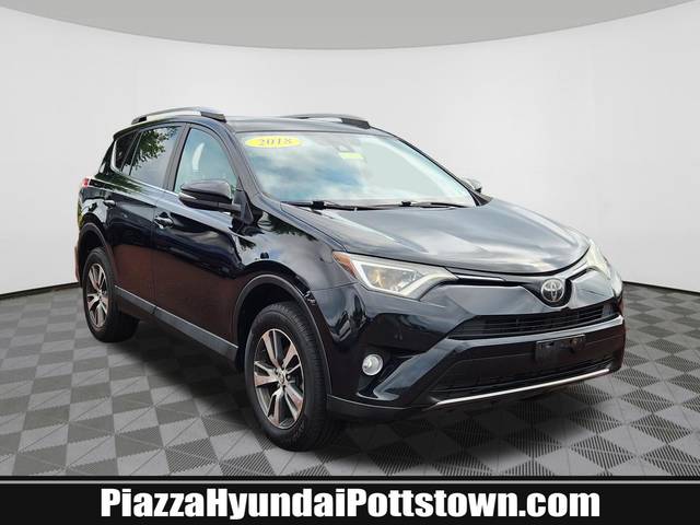2018 Toyota RAV4 XLE AWD photo