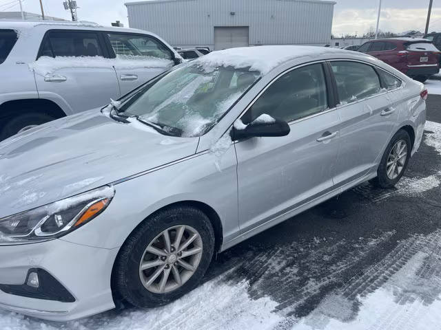 2018 Hyundai Sonata SE FWD photo