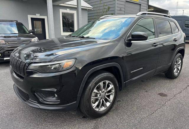 2019 Jeep Cherokee Latitude Plus 4WD photo