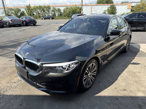 2018 BMW 5 Series 530i xDrive AWD photo