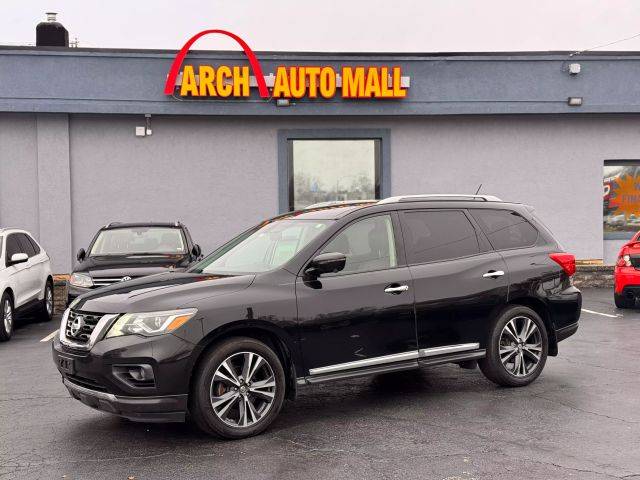 2018 Nissan Pathfinder Platinum 4WD photo