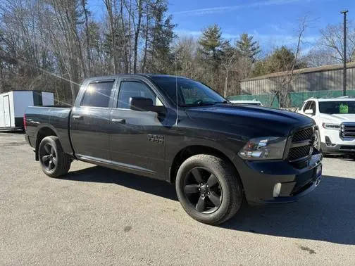 2018 Ram 1500 Express 4WD photo