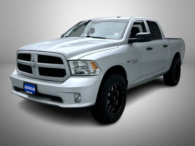 2018 Ram 1500 Express 4WD photo