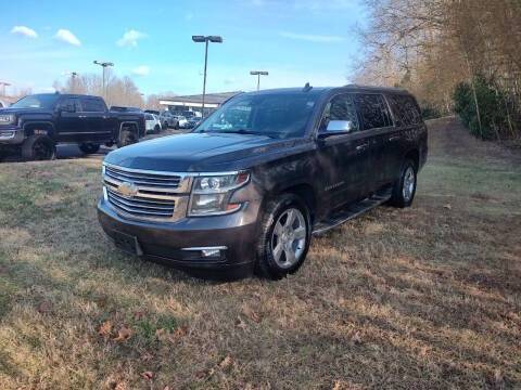 2017 Chevrolet Suburban Premier 4WD photo