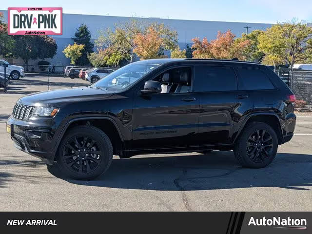 2018 Jeep Grand Cherokee Altitude 4WD photo