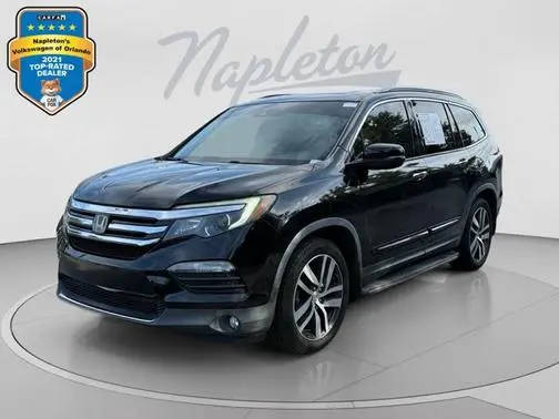 2018 Honda Pilot Touring FWD photo