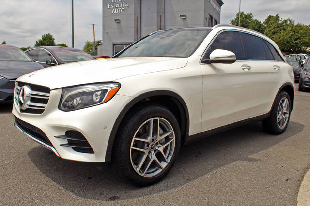 2018 Mercedes-Benz GLC-Class GLC 300 RWD photo