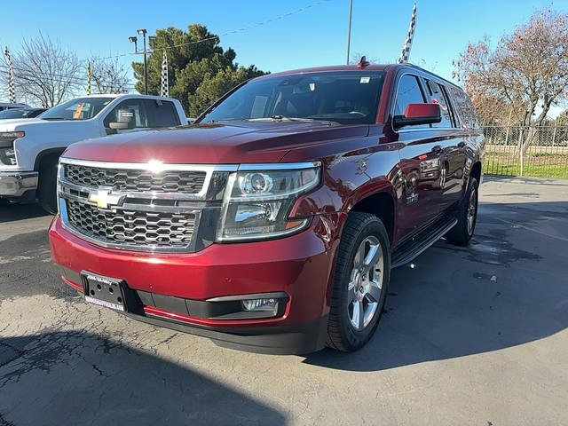 2018 Chevrolet Suburban LT RWD photo