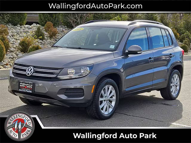 2018 Volkswagen Tiguan  AWD photo