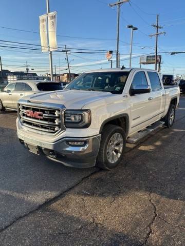 2018 GMC Sierra 1500 SLT 4WD photo