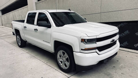 2018 Chevrolet Silverado 1500 Custom RWD photo