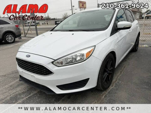 2018 Ford Focus SE FWD photo