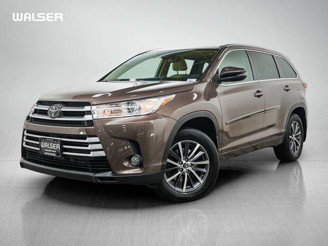 2018 Toyota Highlander XLE AWD photo