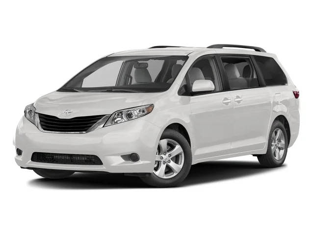 2017 Toyota Sienna LE FWD photo