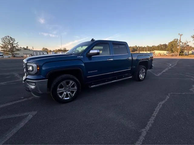2018 GMC Sierra 1500 SLT 4WD photo