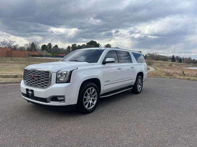 2018 GMC Yukon XL Denali 4WD photo