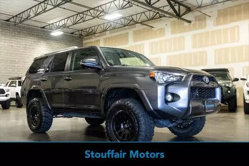 2018 Toyota 4Runner SR5 Premium 4WD photo