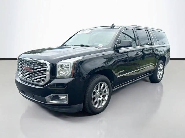 2018 GMC Yukon XL Denali RWD photo