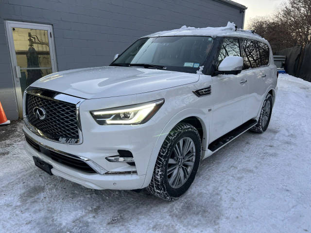 2018 Infiniti QX80  4WD photo