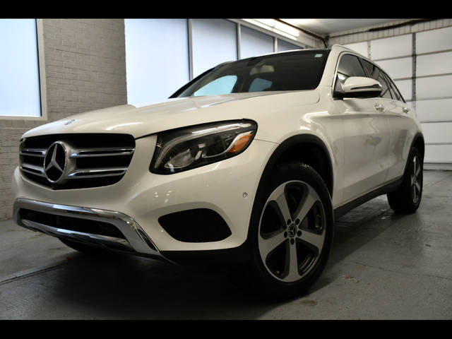 2018 Mercedes-Benz GLC-Class GLC 300 AWD photo