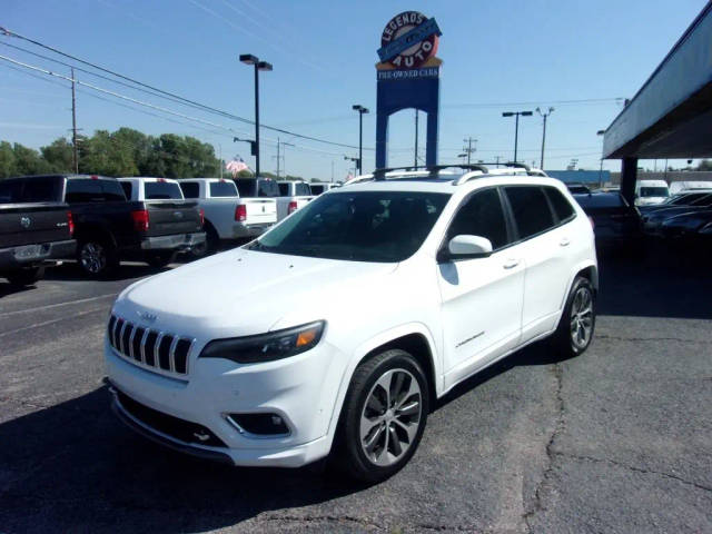 2019 Jeep Cherokee Overland FWD photo