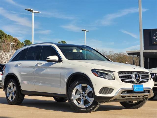 2018 Mercedes-Benz GLC-Class GLC 300 RWD photo