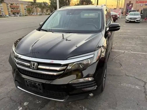 2018 Honda Pilot Touring AWD photo