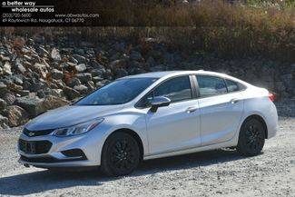 2018 Chevrolet Cruze LS FWD photo