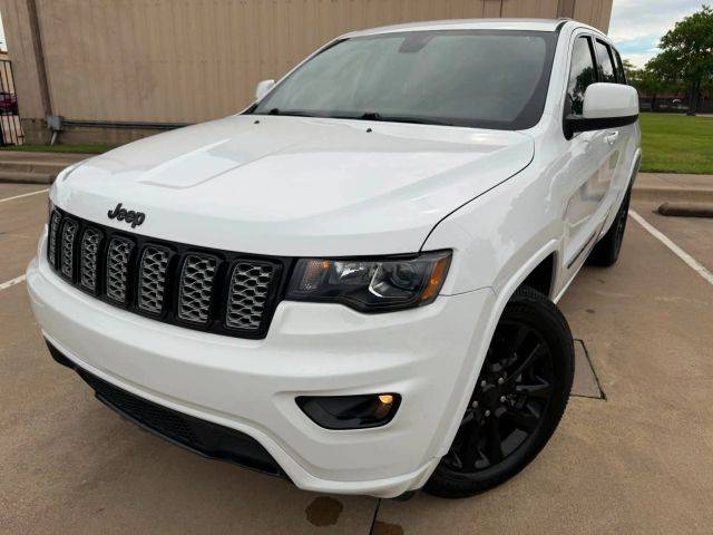 2018 Jeep Grand Cherokee Altitude RWD photo