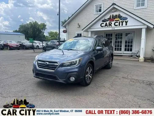 2018 Subaru Outback Limited AWD photo
