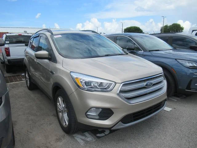 2018 Ford Escape SEL FWD photo