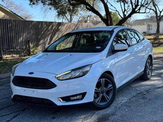 2018 Ford Focus SE FWD photo