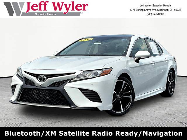 2018 Toyota Camry XSE V6 FWD photo