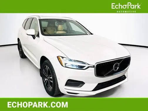 2018 Volvo XC60 Momentum AWD photo