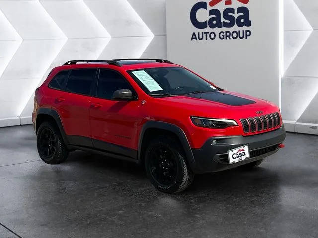 2019 Jeep Cherokee Trailhawk 4WD photo