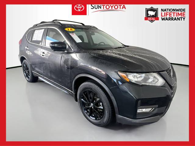 2018 Nissan Rogue SV FWD photo