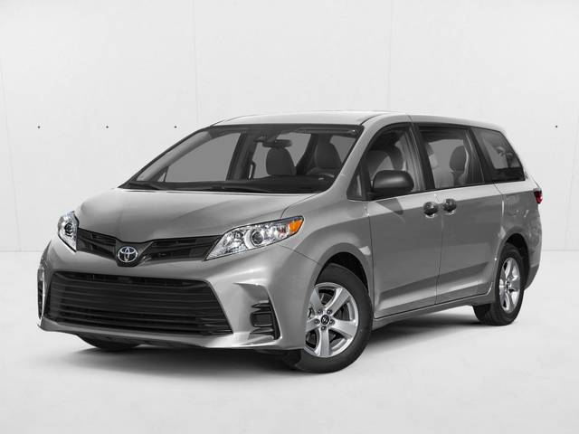 2018 Toyota Sienna LE FWD photo