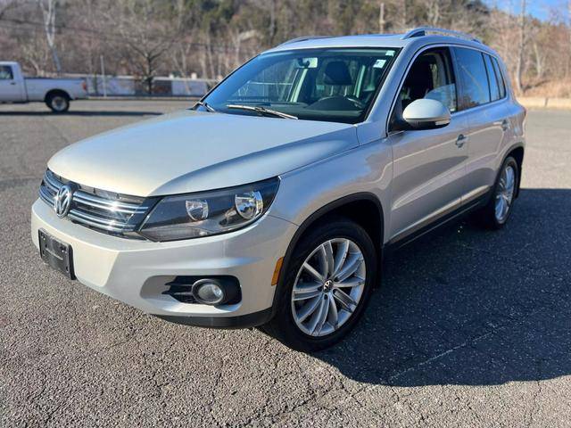 2015 Volkswagen Tiguan SEL AWD photo