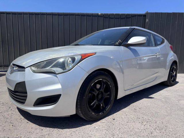 2016 Hyundai Veloster  FWD photo