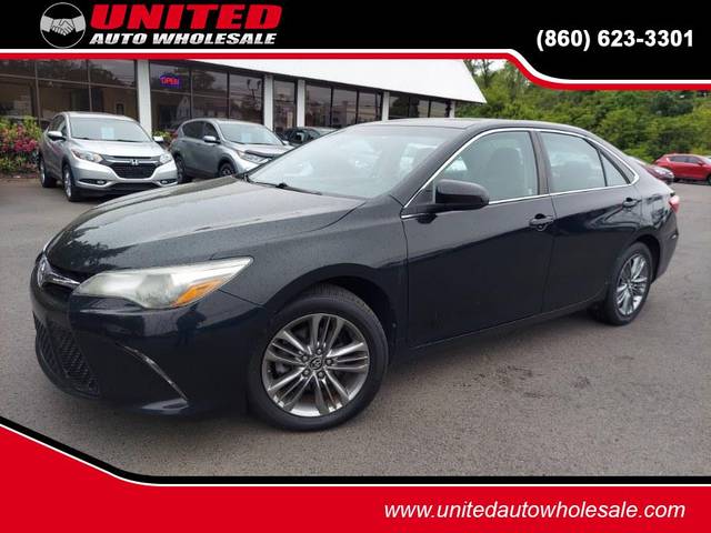 2017 Toyota Camry SE FWD photo