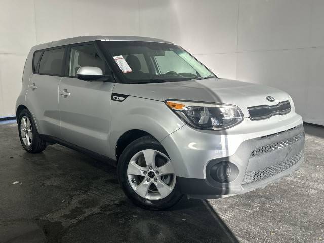 2018 Kia Soul Base FWD photo