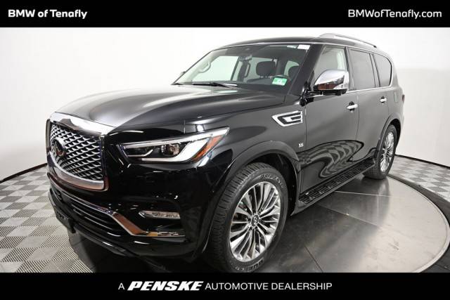 2018 Infiniti QX80  4WD photo