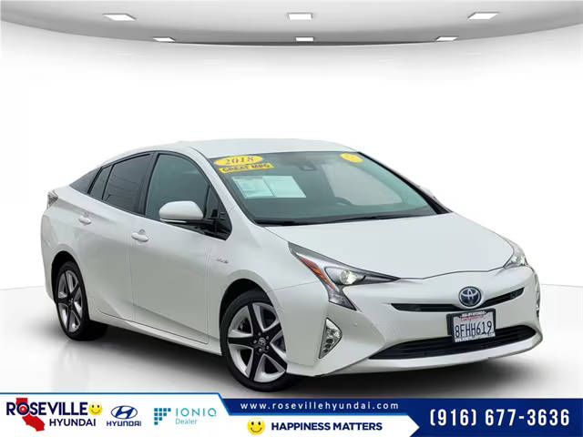 2018 Toyota Prius Four Touring FWD photo